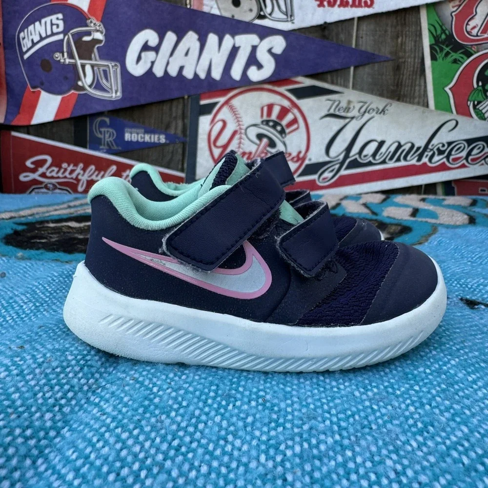 Nike star runner